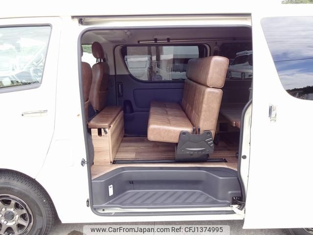 toyota hiace-van 2022 GOO_JP_700050416230250703001 image 1