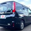 toyota esquire 2016 504928-924065 image 2