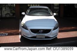 volvo v40 2015 quick_quick_MB4154T_YV1MV2920G2274476