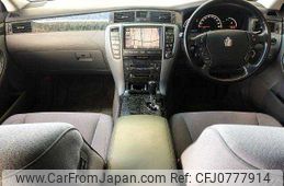 toyota crown 2005 504928-927974