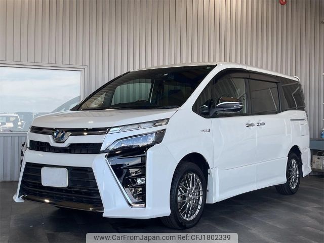 toyota voxy 2018 CFJ1802339 image 1