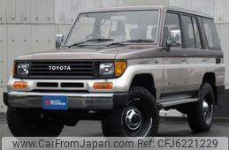 ららら Xsolla Mall - Purikura Daisakusen