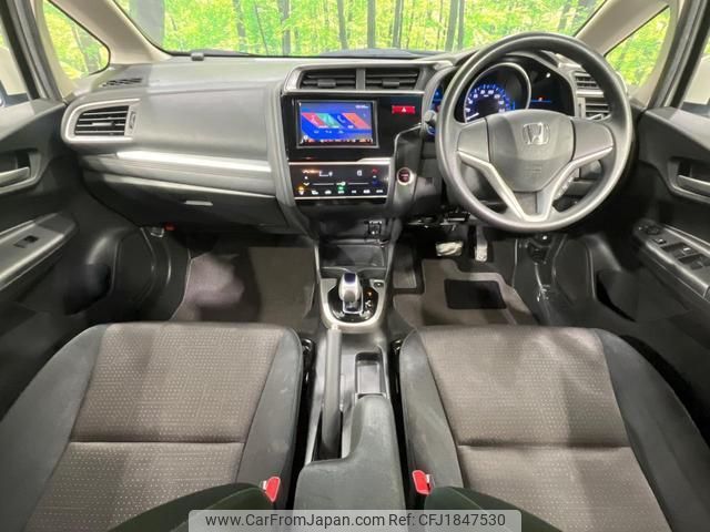 honda fit-hybrid 2017 CFJ1847530 image 2