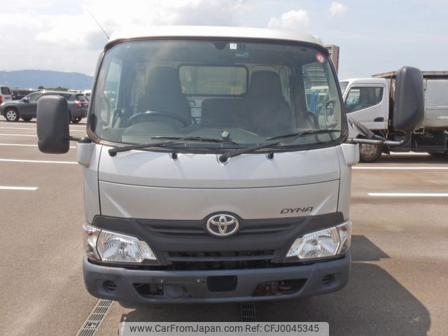 toyota dyna-truck 2017 24411322 image 2