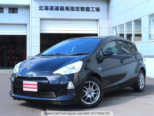 toyota aqua 2012 -TOYOTA--AQUA NHP10--2010379---TOYOTA--AQUA NHP10--2010379- image 1
