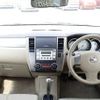 nissan tiida 2010 CFJ1653987 image 8