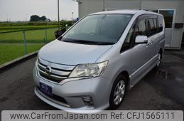 nissan serena 2012 CFJ1565111