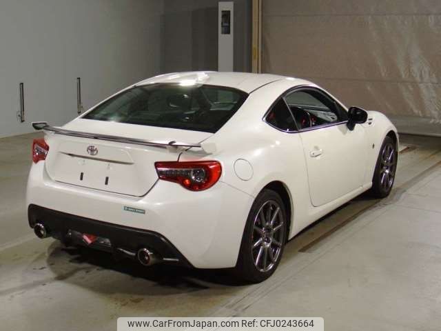 toyota 86 2017 -TOYOTA--86 DBA-ZN6--ZN6-077564---TOYOTA--86 DBA-ZN6--ZN6-077564- image 2