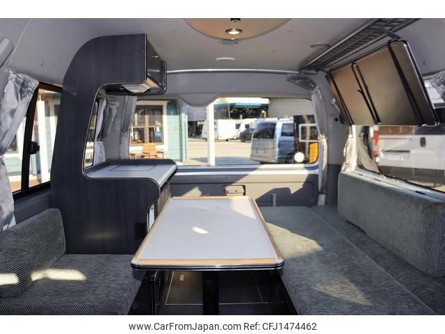 toyota hiace-wagon 2010 GOO_JP_700070848530250726001 image 2