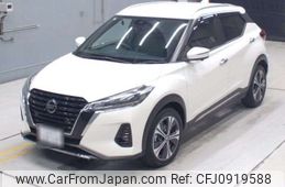 nissan kix 2021 -NISSAN 【京都 302ﾅ6767】--KIX 6AA-P15--P15-029484---NISSAN 【京都 302ﾅ6767】--KIX 6AA-P15--P15-029484-