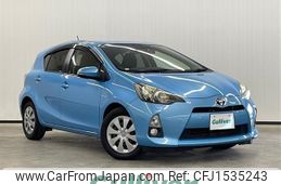 toyota aqua 2012 CFJ1535243