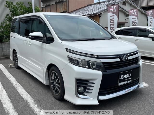 toyota voxy 2015 -TOYOTA--Voxy DBA-ZRR80W--ZRR80-0109939---TOYOTA--Voxy DBA-ZRR80W--ZRR80-0109939- image 1