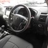 toyota land-cruiser-prado 2018 23121306 image 17