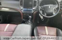 toyota crown 2014 504928-927302