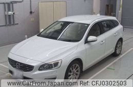 volvo v60 2015 -VOLVO 【松本 330ﾘ 420】--Volvo V60 DBA-FB420--YV1FW40MDE1196734---VOLVO 【松本 330ﾘ 420】--Volvo V60 DBA-FB420--YV1FW40MDE1196734-