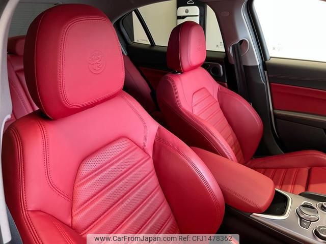 alfa-romeo giulia 2021 quick_quick_95220_ZAREAELN3M7652492 image 2