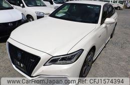 toyota crown-hybrid 2018 CFJ1574394