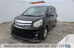 toyota noah 2011 -TOYOTA--Noah DBA-ZRR70W--ZRR70-0417318---TOYOTA--Noah DBA-ZRR70W--ZRR70-0417318-