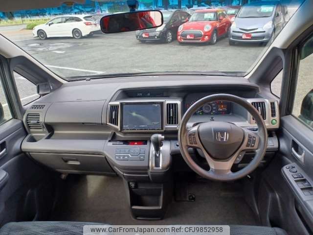 honda stepwagon 2013 -HONDA--Stepwgn DBA-RK1--RK1-1318352---HONDA--Stepwgn DBA-RK1--RK1-1318352- image 2