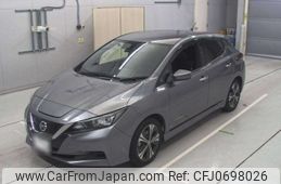 nissan leaf 2018 -NISSAN 【岐阜 352た25】--Leaf ZE1-027984---NISSAN 【岐阜 352た25】--Leaf ZE1-027984-