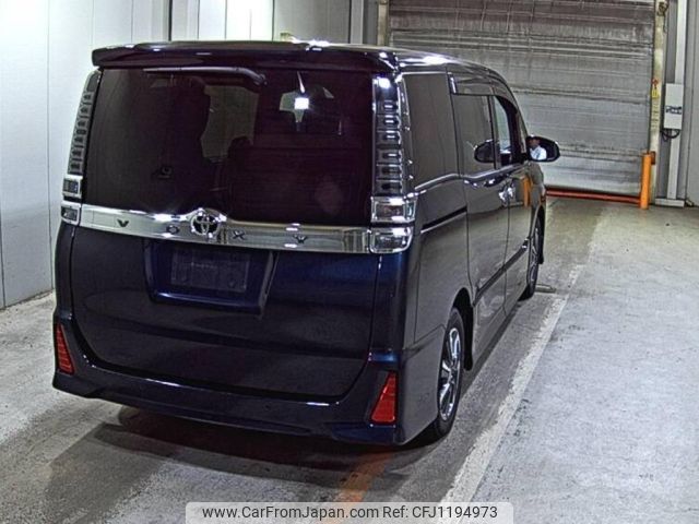 toyota voxy 2019 -TOYOTA--Voxy ZRR80W--ZRR80-0495714---TOYOTA--Voxy ZRR80W--ZRR80-0495714- image 2
