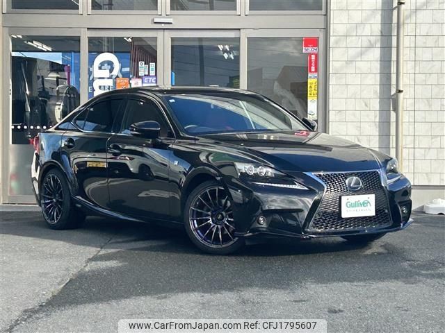 lexus is 2013 CFJ1795607 image 1