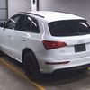 audi q5 2016 quick_quick_ABA-8RCNCF_WAUZZZ8R1GA057829 image 2