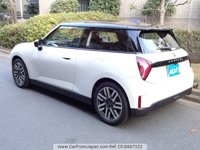 mini mini-others 2024 -BMW--BMW Mini ZAA-12GC32--WMW12GC020TA28***---BMW--BMW Mini ZAA-12GC32--WMW12GC020TA28***- image 2