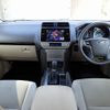toyota land-cruiser-prado 2018 25411115 image 29