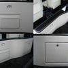 nissan elgrand 2023 CFJ1695783 image 12