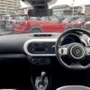renault twingo 2018 CFJ1828356 image 16
