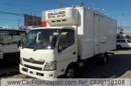 hino dutro 2018 GOO_NET_EXCHANGE_0302609A30240830W004