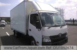 toyota dyna-truck 2019 CFJ1052674