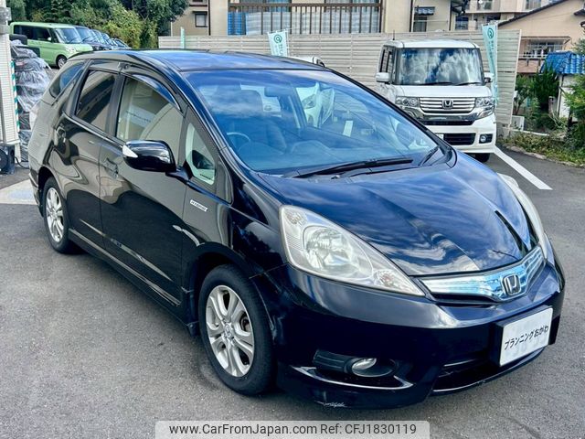 honda fit-shuttle-hybrid 2013 CFJ1830119 image 1