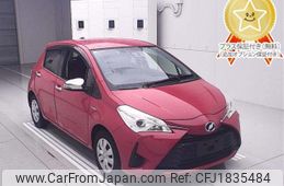 toyota vitz 2017 CFJ1835484