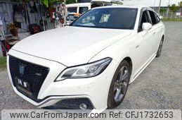 toyota crown 2018 CFJ1732653
