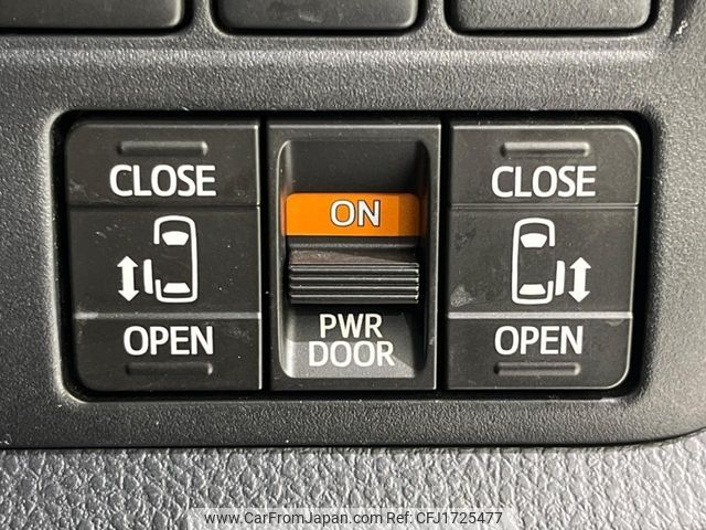 toyota voxy 2018 CFJ1725477 image 2
