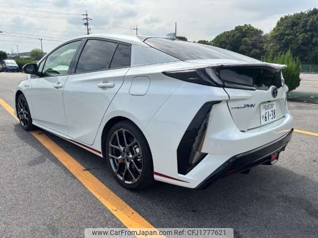 toyota prius-phv 2019 CFJ1777621 image 2
