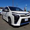 toyota voxy 2017 -TOYOTA--Voxy DBA-ZRR80W--ZRR80-0352732---TOYOTA--Voxy DBA-ZRR80W--ZRR80-0352732- image 2