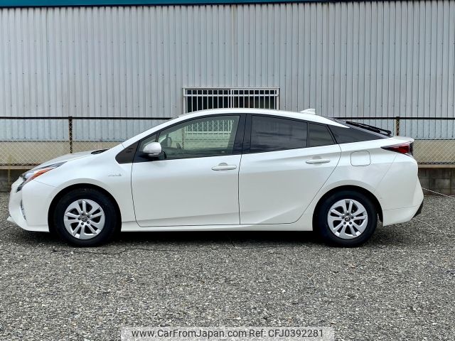 toyota prius 2017 -TOYOTA--Prius DAA-ZVW50--ZVW50-6112737---TOYOTA--Prius DAA-ZVW50--ZVW50-6112737- image 2