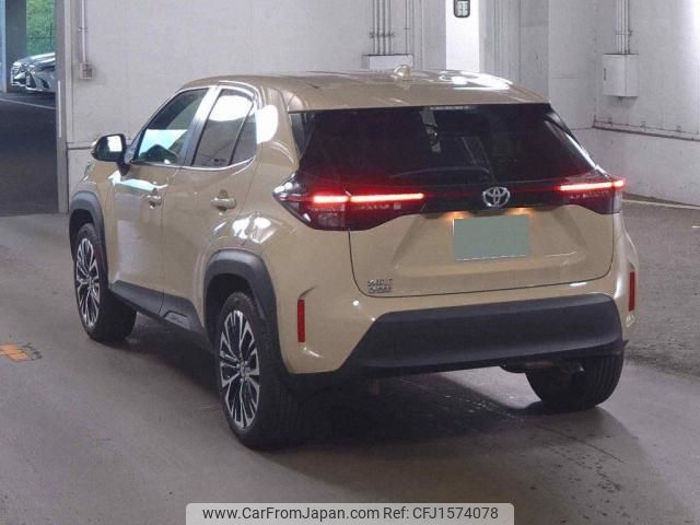 toyota yaris-cross 2024 CFJ1574078 image 2