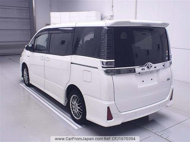 toyota voxy 2020 CFJ1670394 image 2