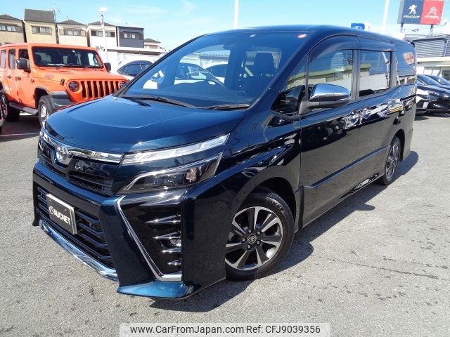 toyota voxy 2021 -TOYOTA--Voxy 3BA-ZRR80W--ZRR80-0666048---TOYOTA--Voxy 3BA-ZRR80W--ZRR80-0666048- image 1