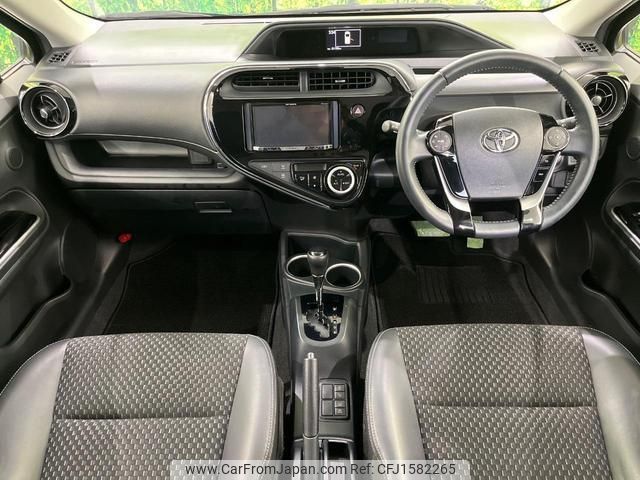 toyota aqua 2017 CFJ1582265 image 2