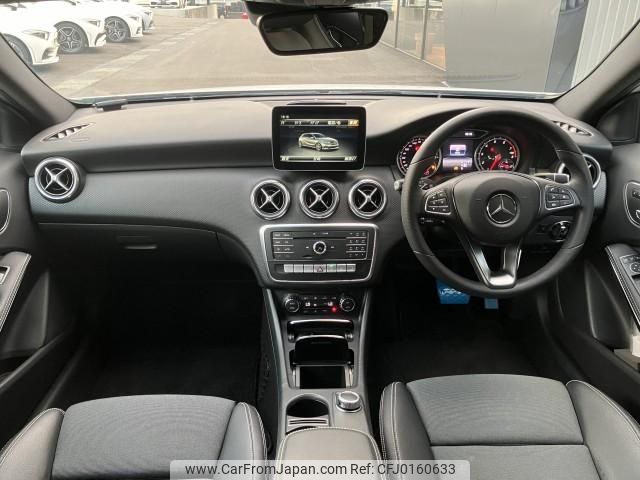 mercedes-benz a-class 2017 quick_quick_DBA-176042_WDD176422V201209 image 2