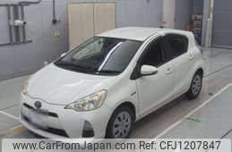 toyota aqua 2012 -TOYOTA 【福井 501ひ704】--AQUA NHP10-2109991---TOYOTA 【福井 501ひ704】--AQUA NHP10-2109991-