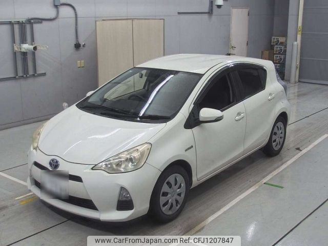 toyota aqua 2012 -TOYOTA 【福井 501ひ704】--AQUA NHP10-2109991---TOYOTA 【福井 501ひ704】--AQUA NHP10-2109991- image 1