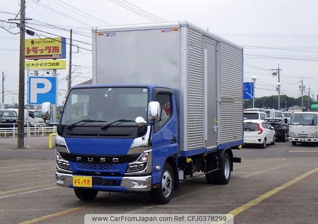 mitsubishi-fuso canter 2023 REALMOTOR_N9024070019F-90 image 1