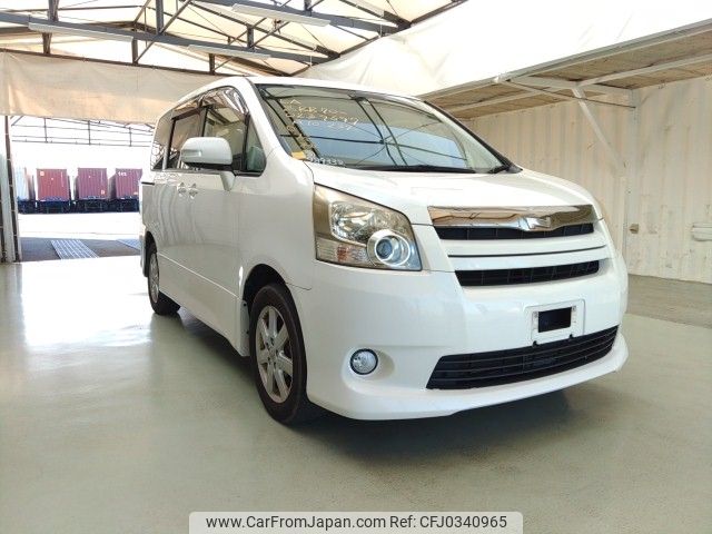 toyota noah 2009 ENHANCEAUTO_1_ea289332 image 1