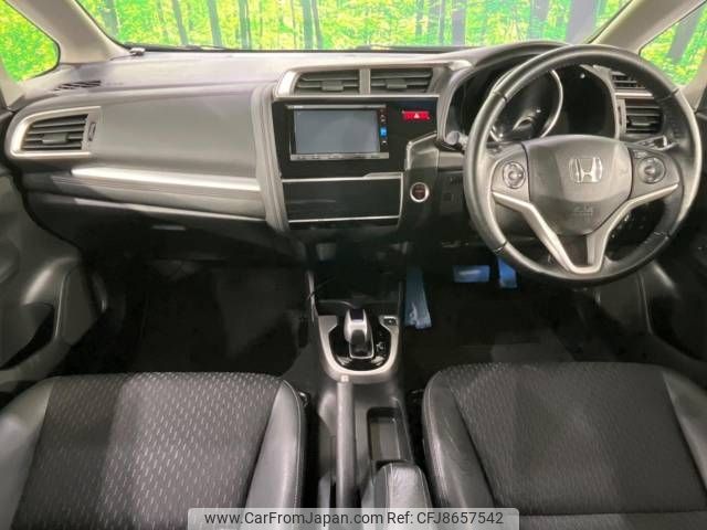 honda fit 2015 -HONDA--Fit DAA-GP5--GP5-3301424---HONDA--Fit DAA-GP5--GP5-3301424- image 2